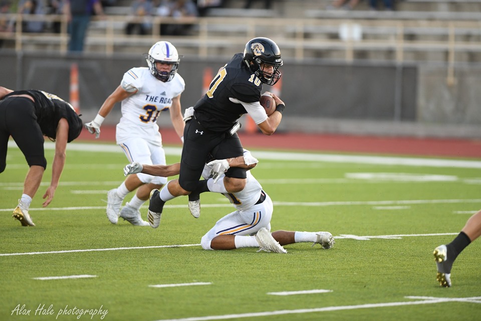 Canadian Roughs-up River Road in Home Opener 42-14 - Lone Star Gridiron