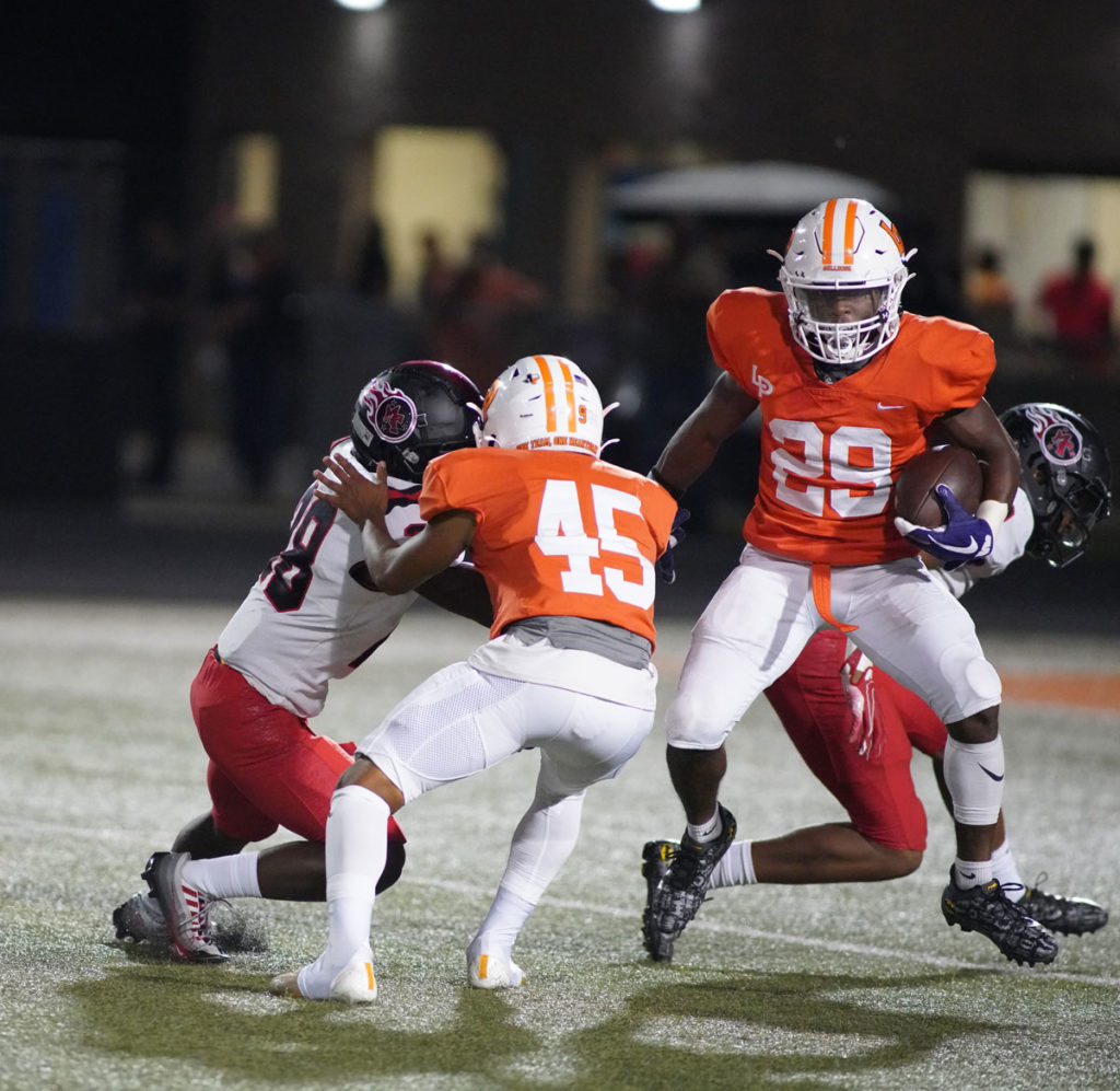 Port Arthur Memorial vs La Porte 100822 by Russell Wilburn