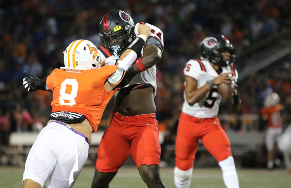 Port Arthur Memorial vs La Porte 100822 by Russell Wilburn